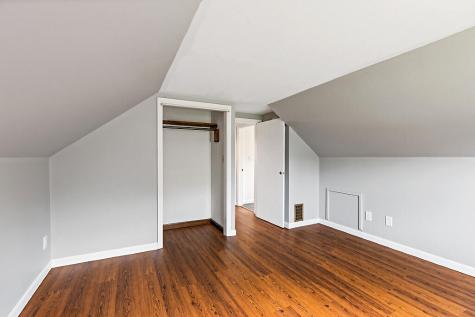 19 Alexandra Drive Gardiner ME 04345