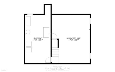 19 Alexandra Drive Gardiner ME 04345