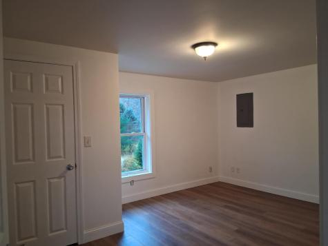 17 Dickey Lane Bowdoin ME 04287