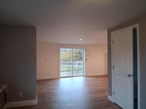 17 Dickey Lane Bowdoin ME 04287