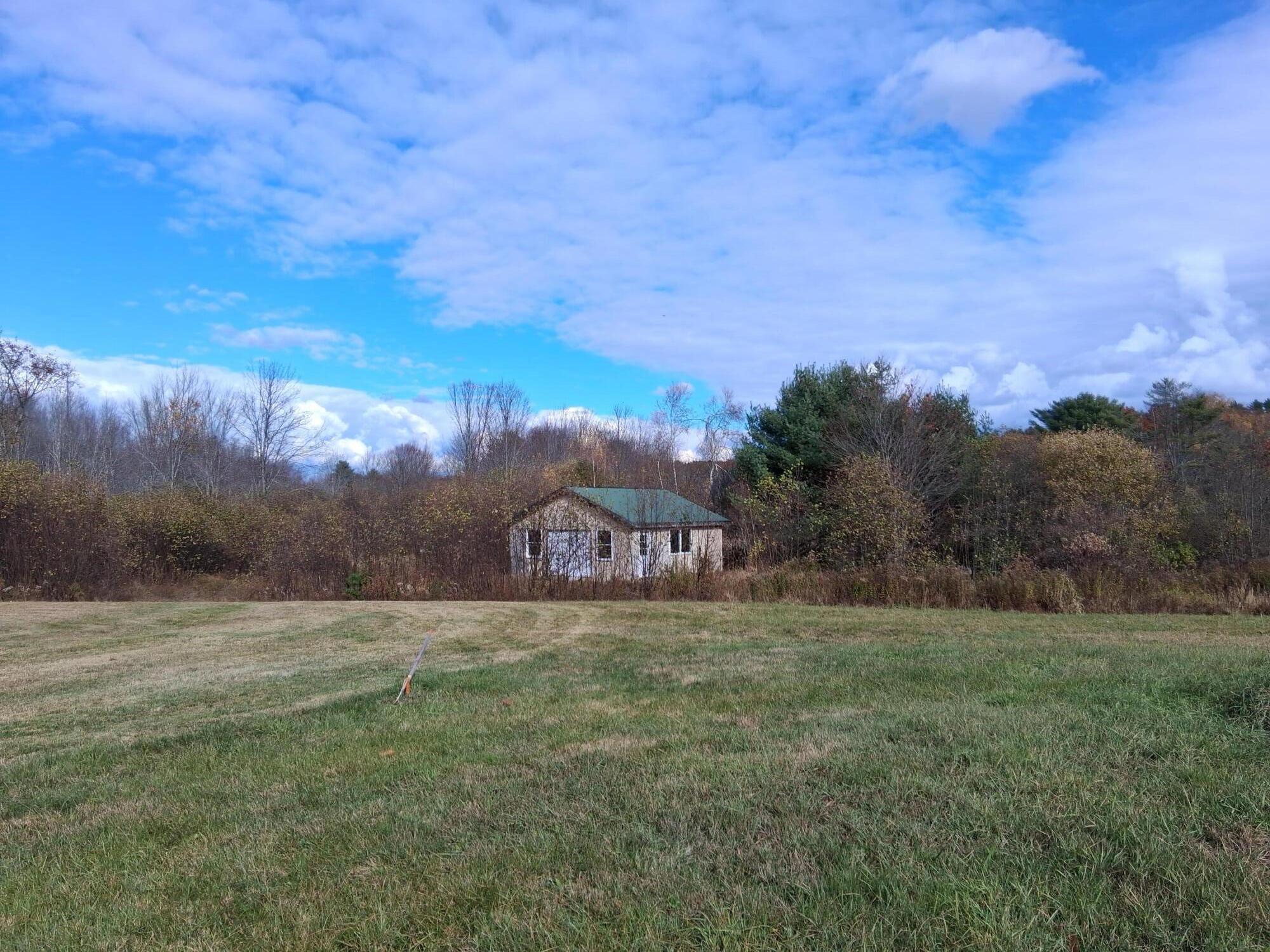 17 Dickey Lane Bowdoin ME 04287