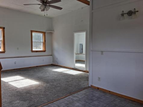 17 Dickey Lane Bowdoin ME 04287