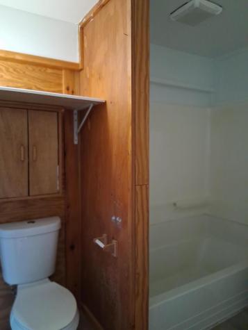 17 Dickey Lane Bowdoin ME 04287