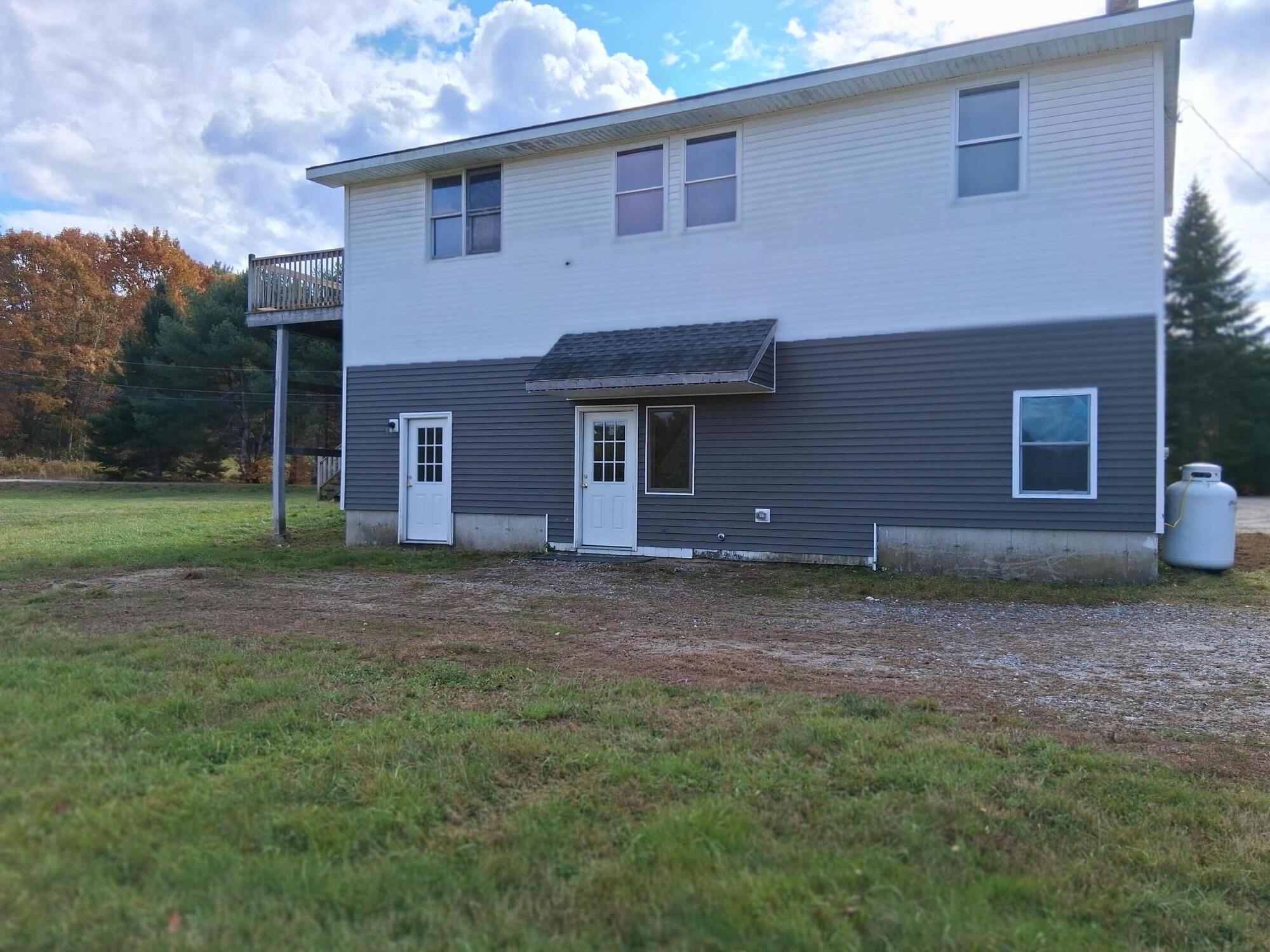 17 Dickey Lane Bowdoin ME 04287