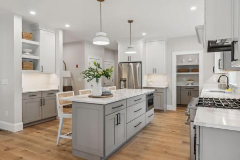 14 Lucy Lane Falmouth ME 04105