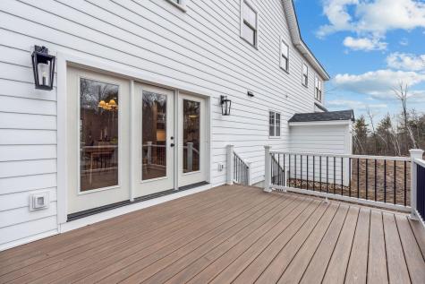14 Lucy Lane Falmouth ME 04105