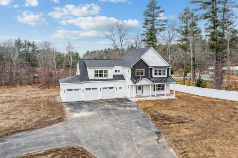 14 Lucy Lane Falmouth ME 04105