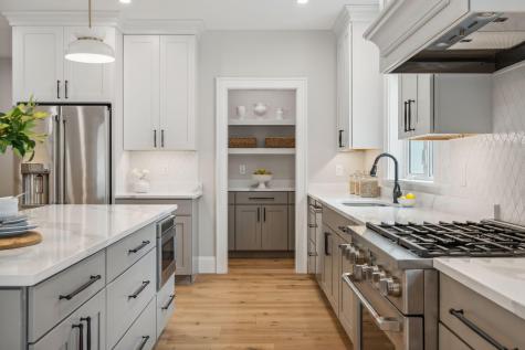 14 Lucy Lane Falmouth ME 04105