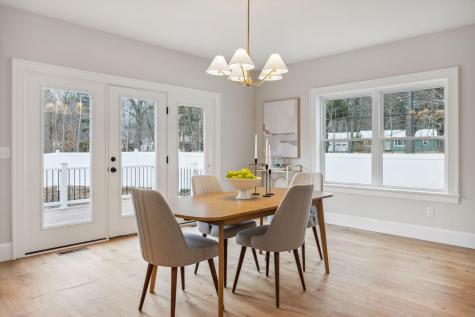 14 Lucy Lane Falmouth ME 04105
