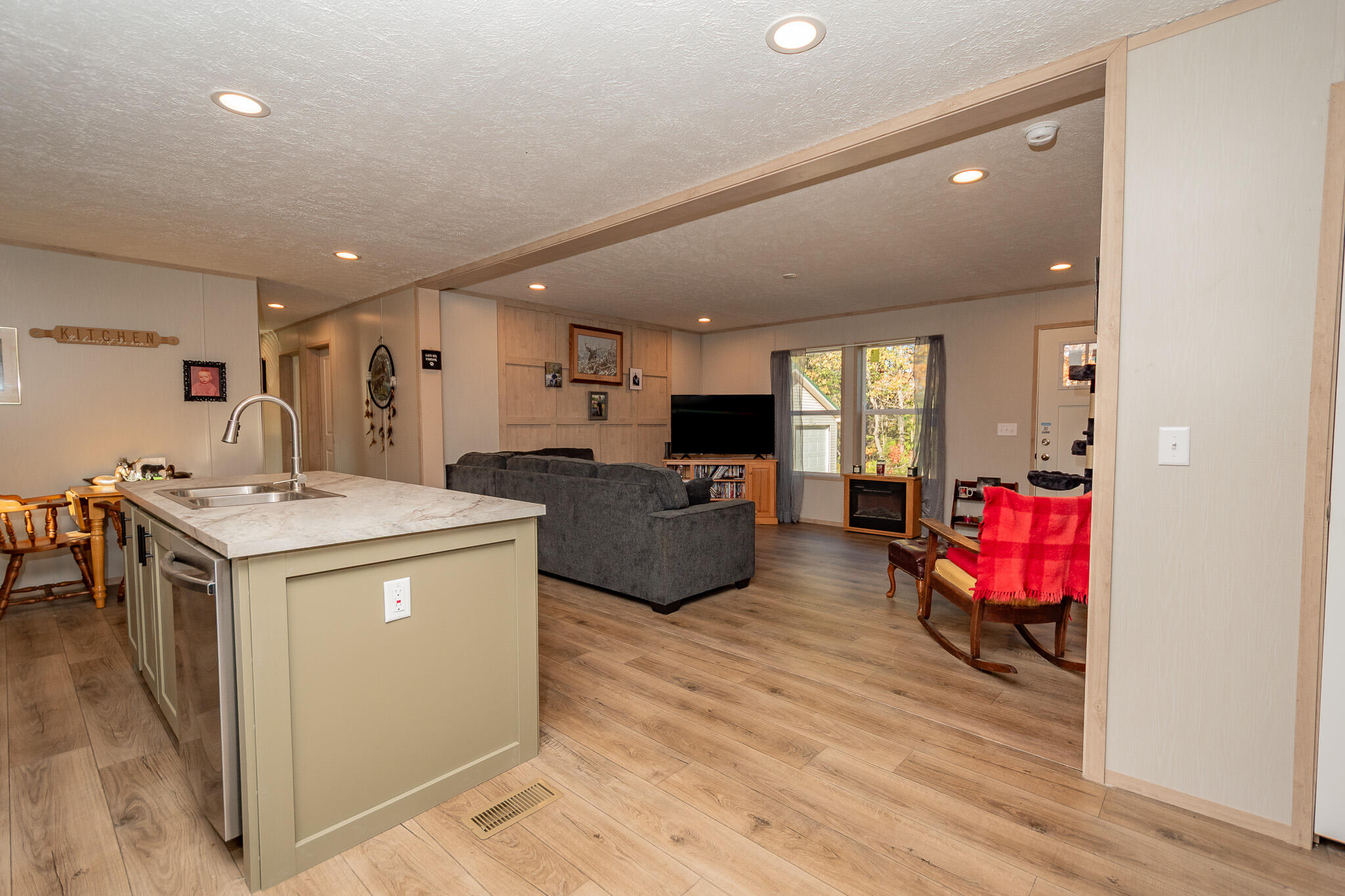 3 Back Road Abbot ME 04406