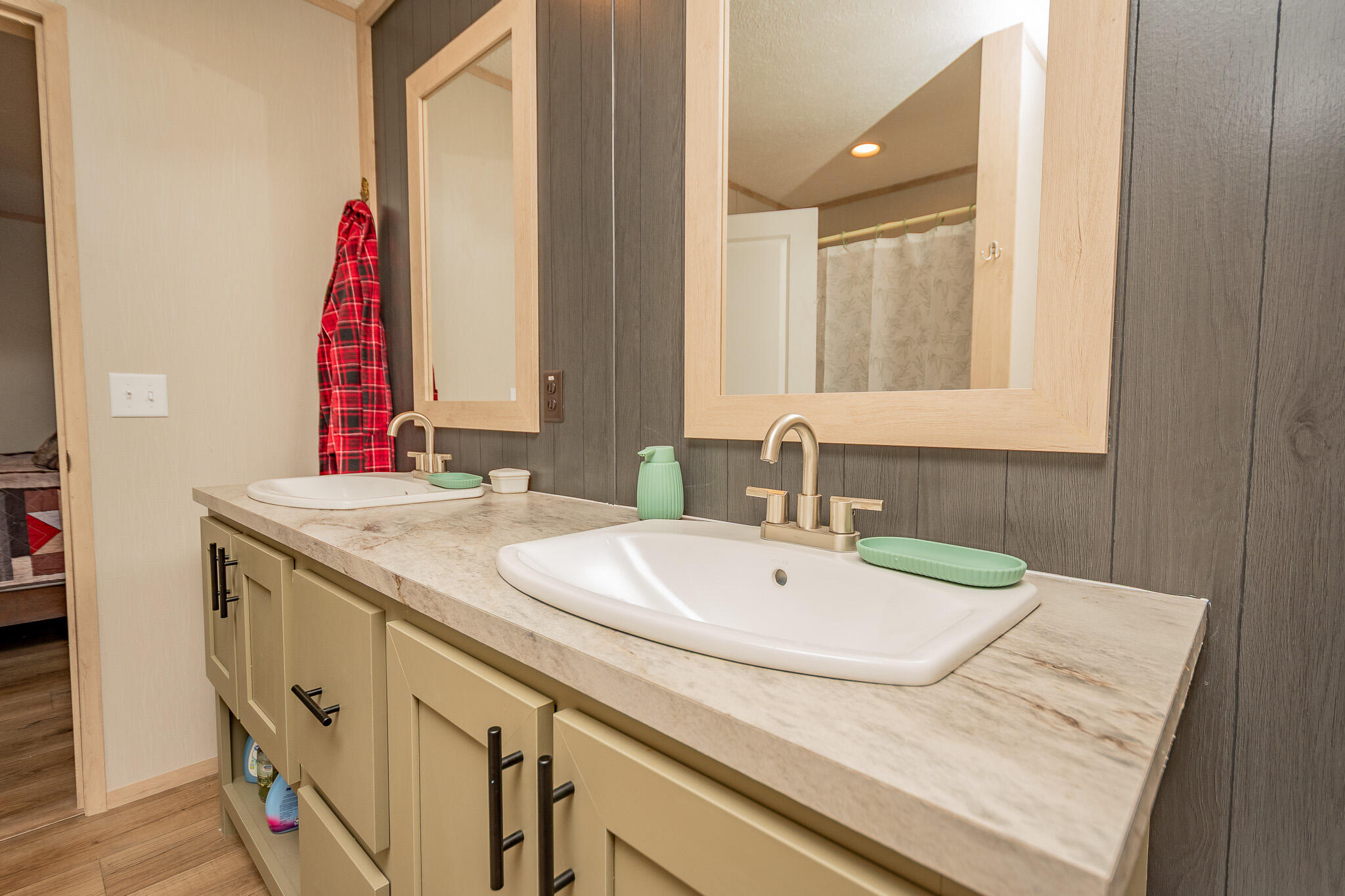 3 Back Road Abbot ME 04406