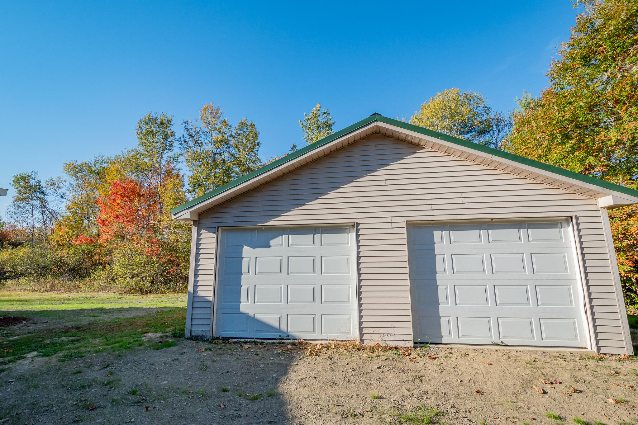 3 Back Road Abbot ME 04406