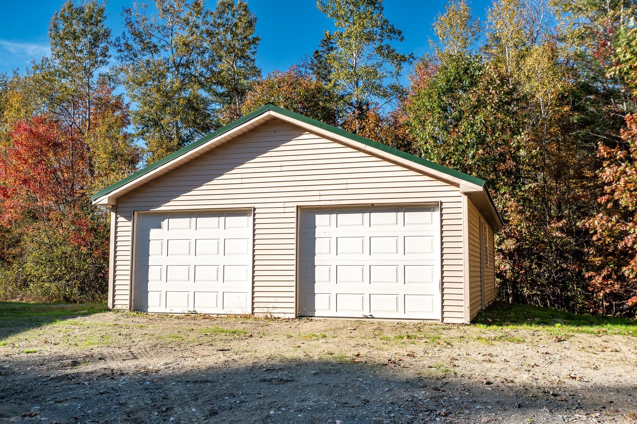 3 Back Road Abbot ME 04406