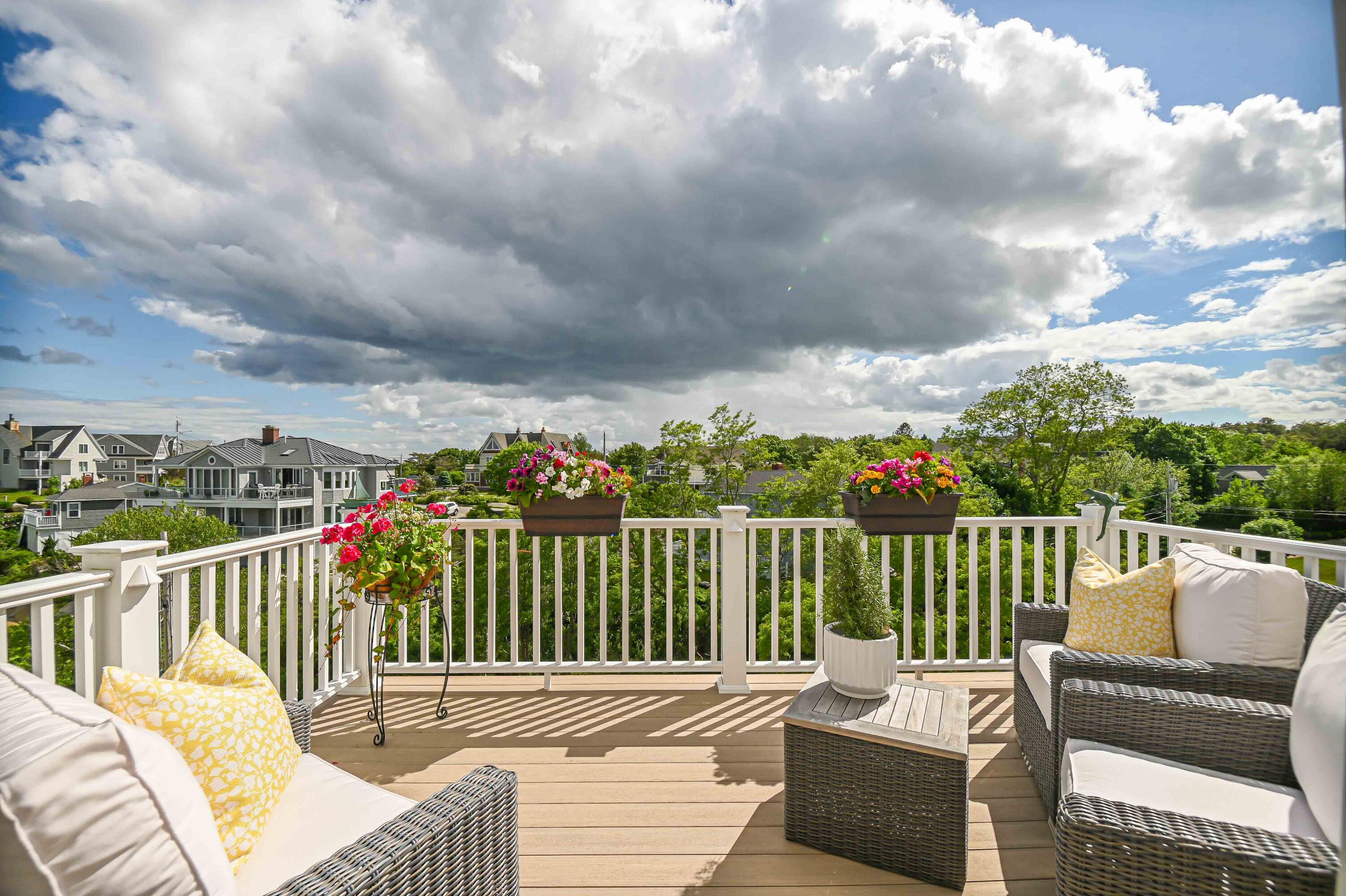 7 Nubble Point York ME 03909