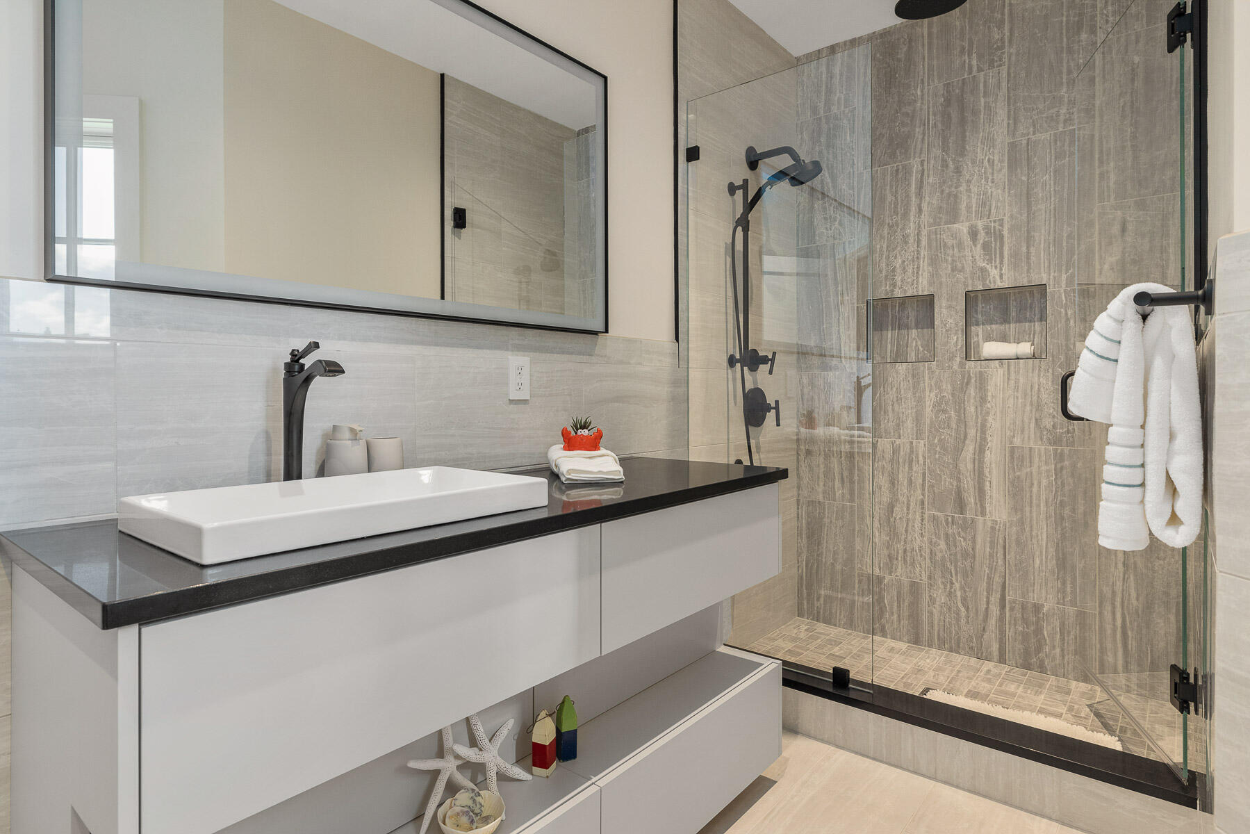 7 Nubble Point York ME 03909