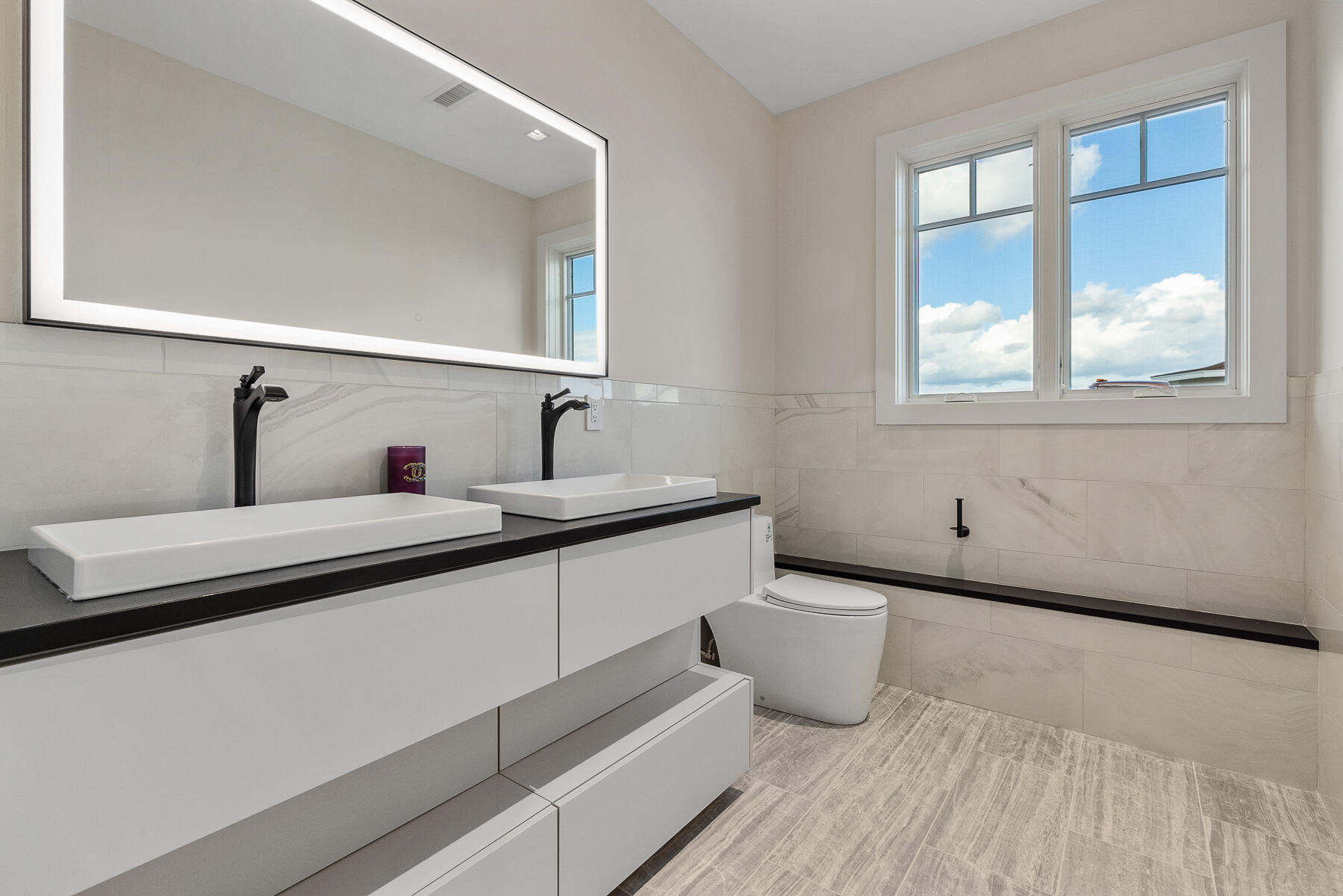 7 Nubble Point York ME 03909