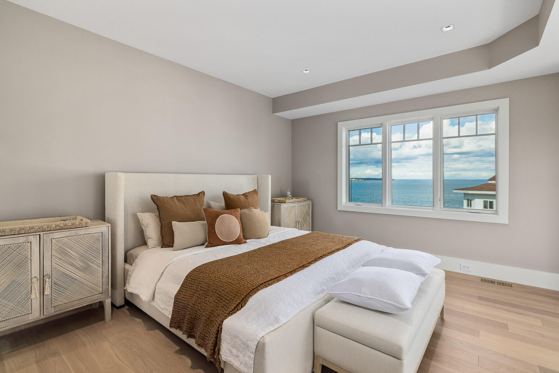 7 Nubble Point York ME 03909