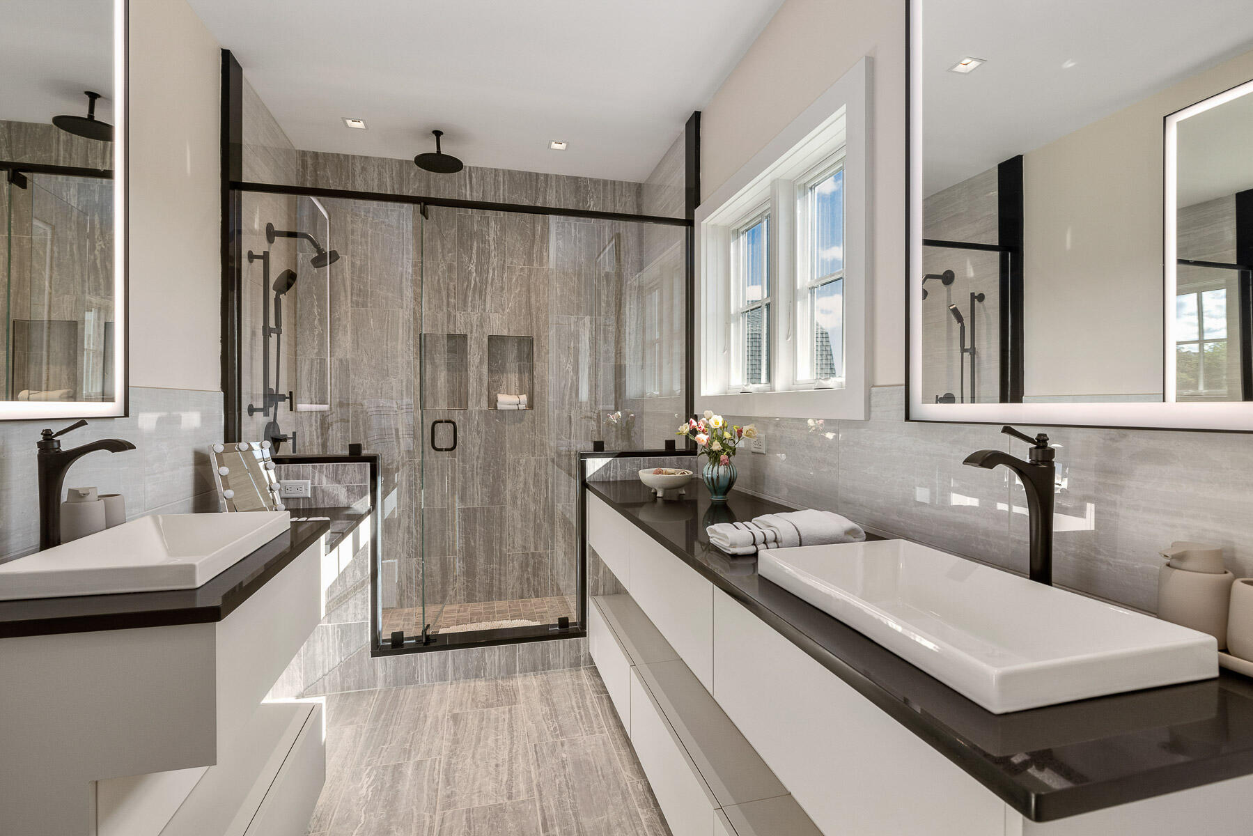 7 Nubble Point York ME 03909