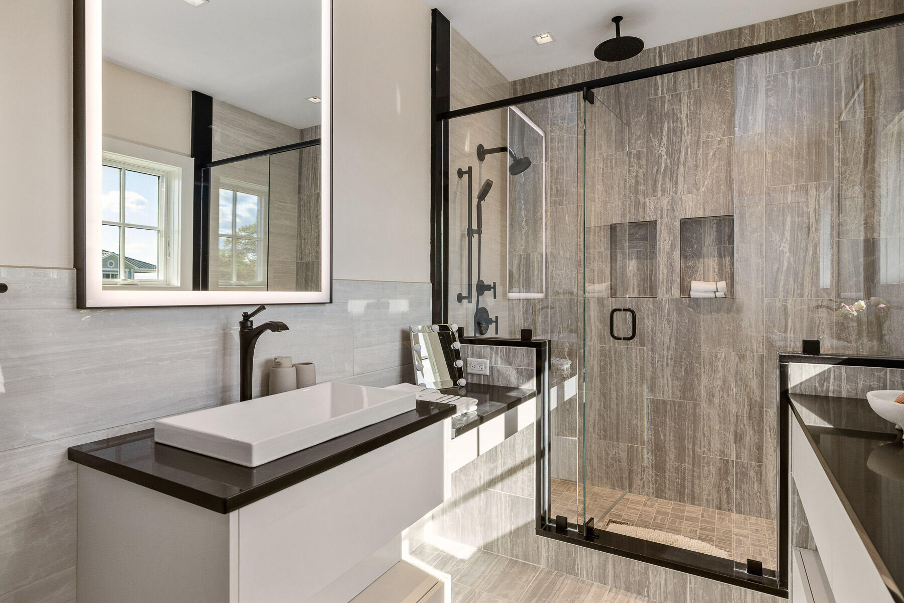 7 Nubble Point York ME 03909