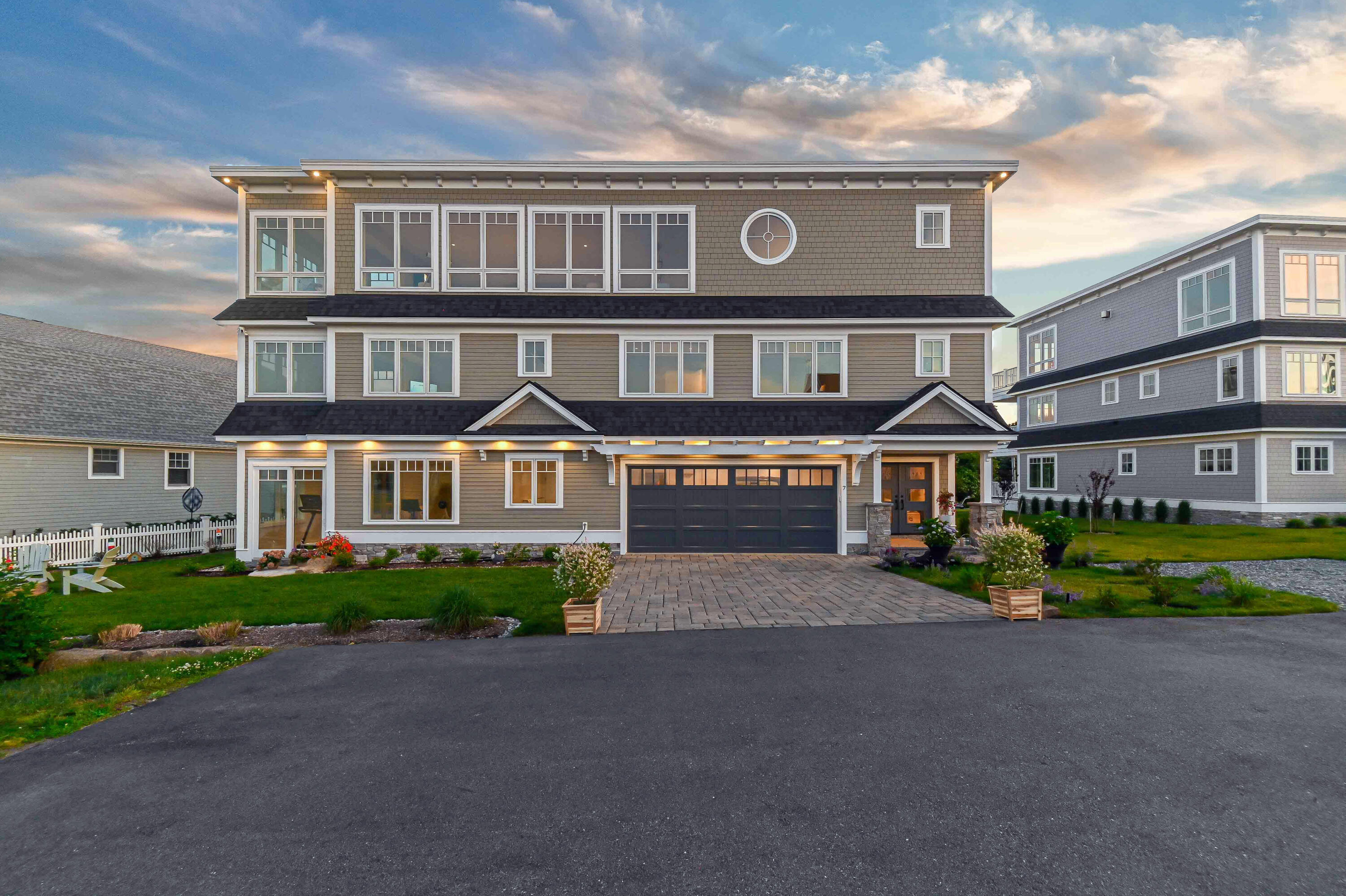 7 Nubble Point York ME 03909