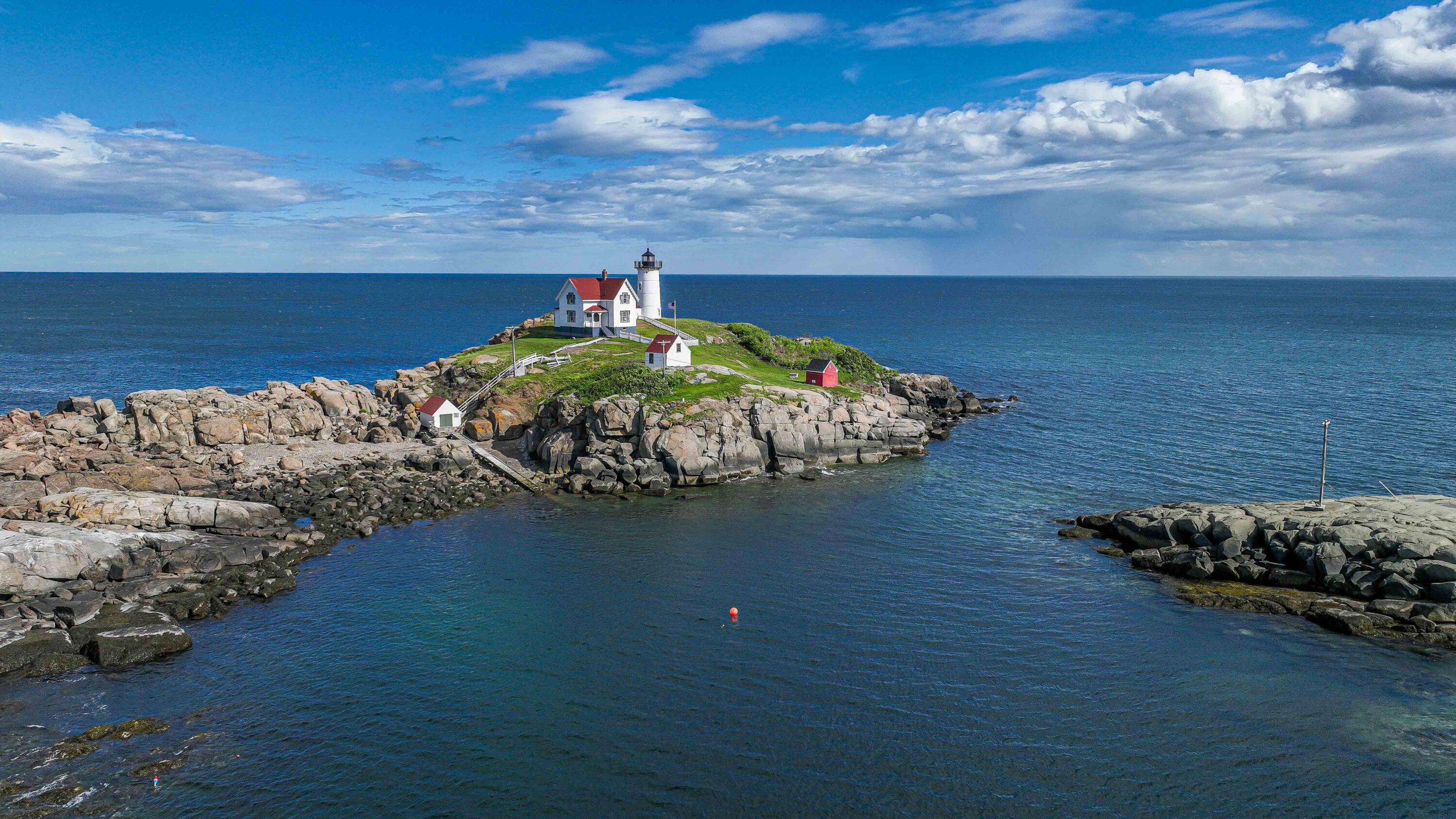 7 Nubble Point York ME 03909