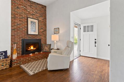54 Sunset Avenue Auburn ME 04210