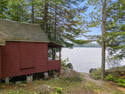 181 Black Island Way Ellsworth ME 04605