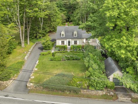 85 Leighton Road Falmouth ME 04105