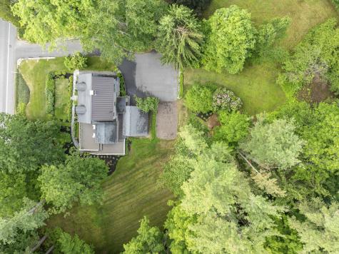 85 Leighton Road Falmouth ME 04105