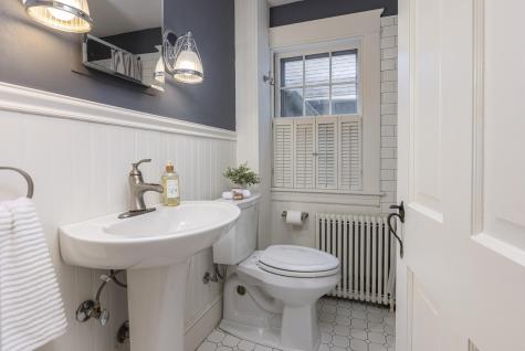 85 Leighton Road Falmouth ME 04105