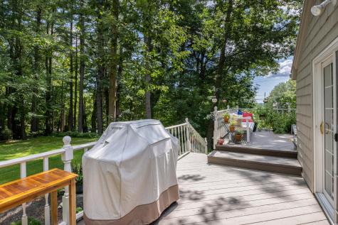 85 Leighton Road Falmouth ME 04105