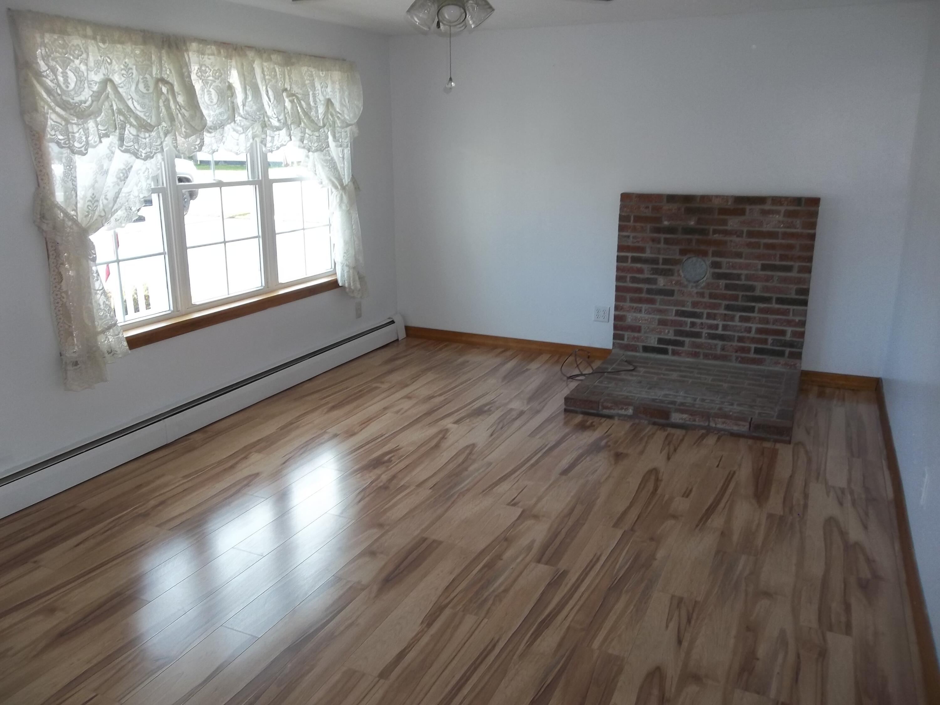 24 Willow Street Calais ME 04619