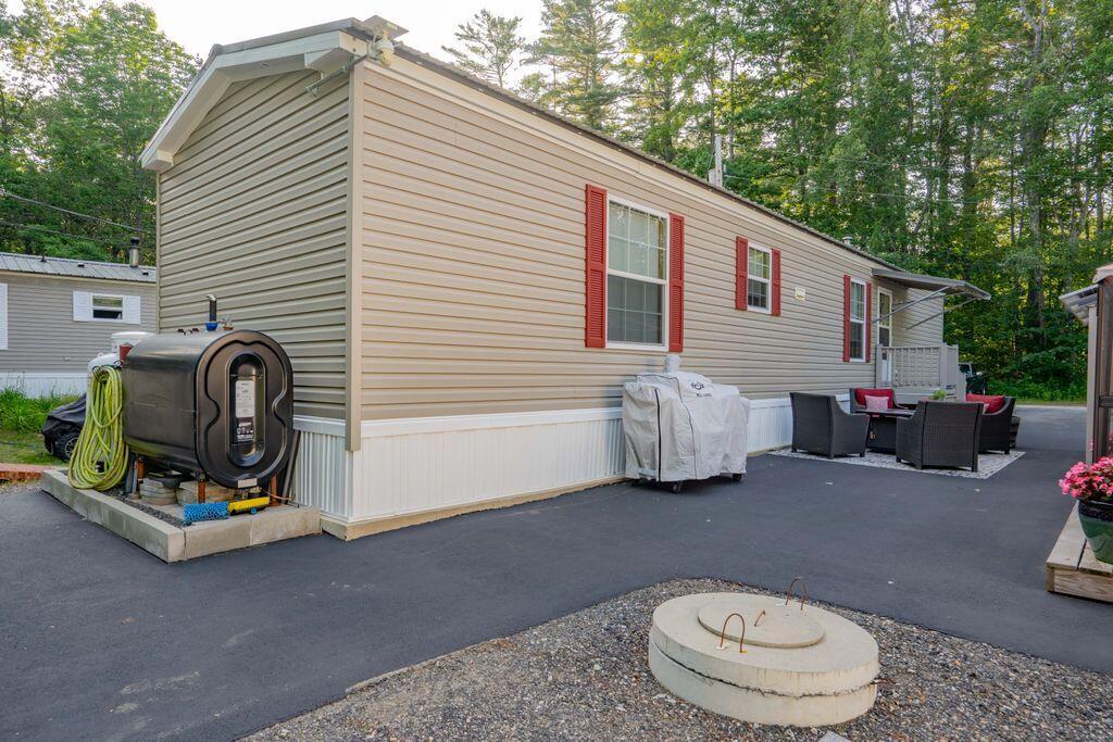 84 Sanford Road Alfred ME 04002