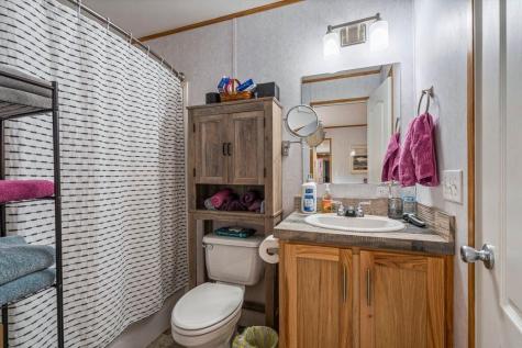 84 Sanford Road Alfred ME 04002