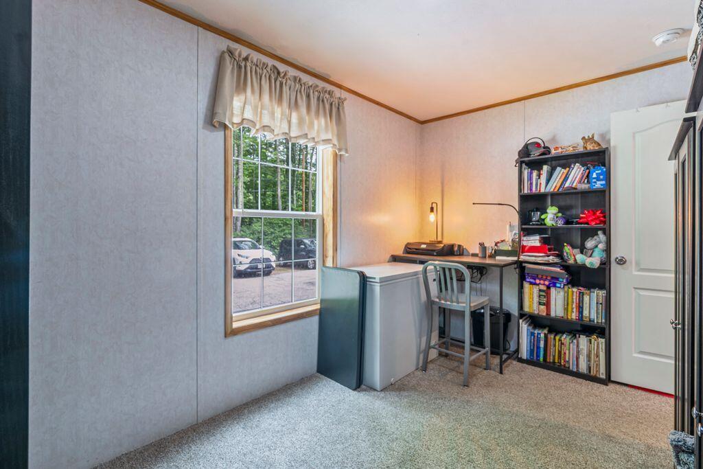 84 Sanford Road Alfred ME 04002