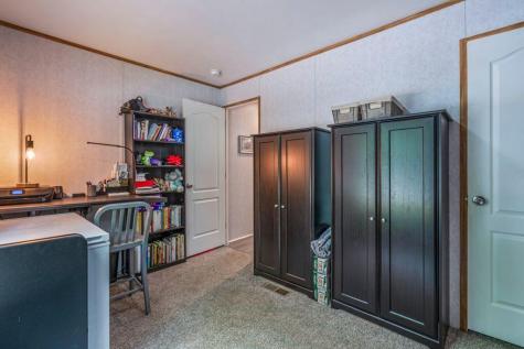 84 Sanford Road Alfred ME 04002