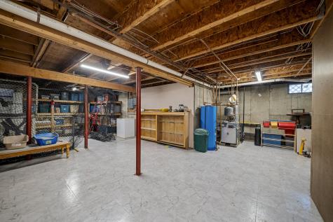 13 Forest Park Waterville ME 04901