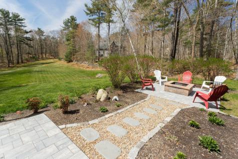 4 Gardners Crossing York ME 03909
