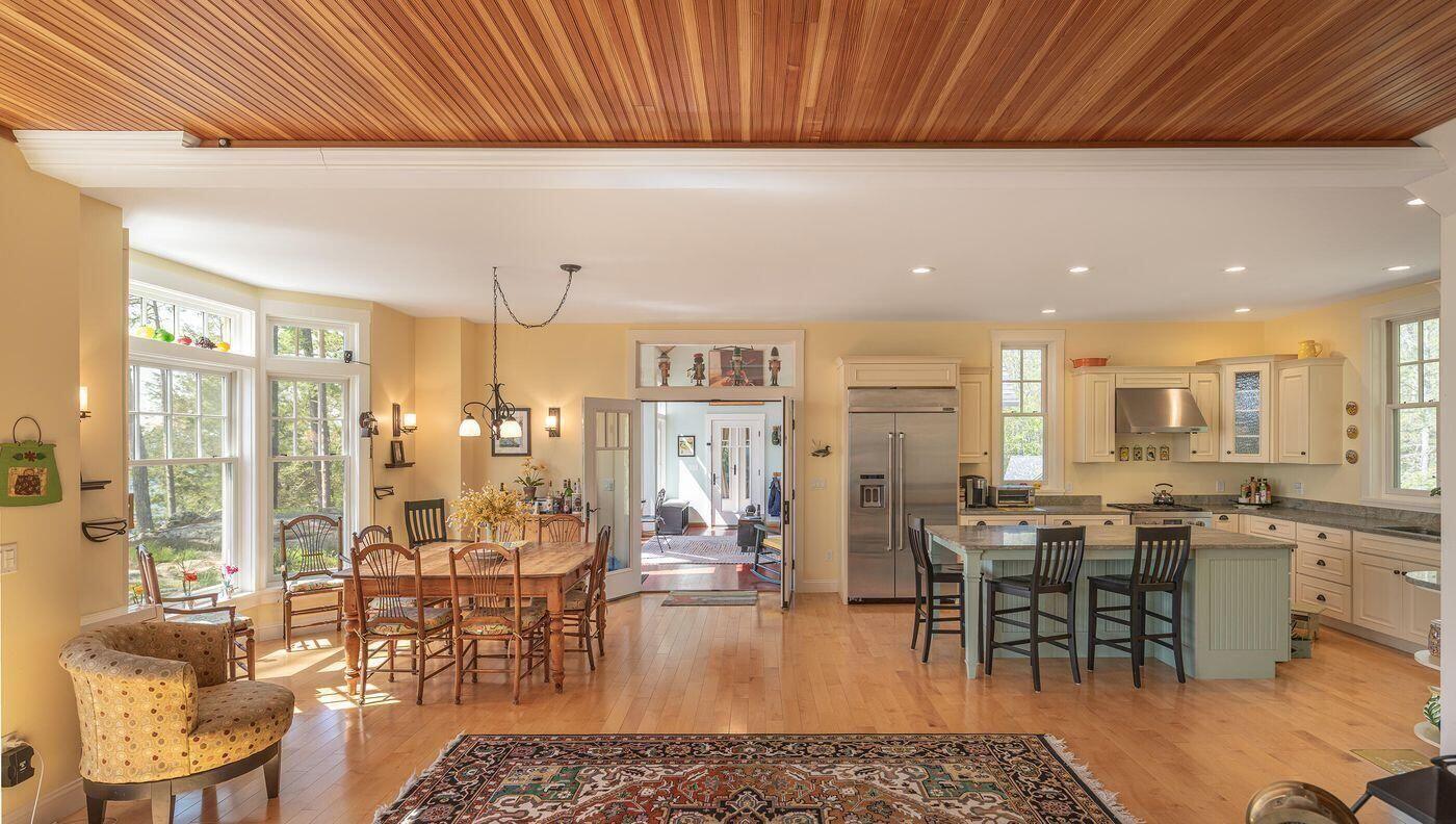 361 Cape Road Raymond ME 04071