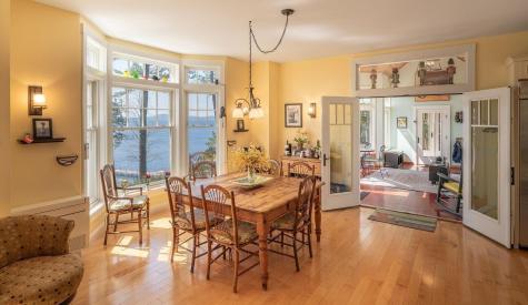 361 Cape Road Raymond ME 04071