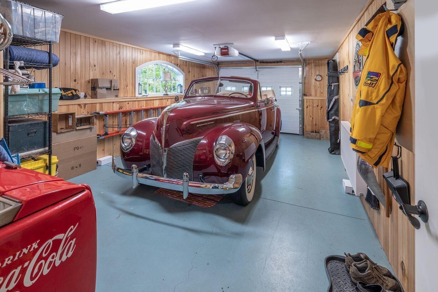 361 Cape Road Raymond ME 04071