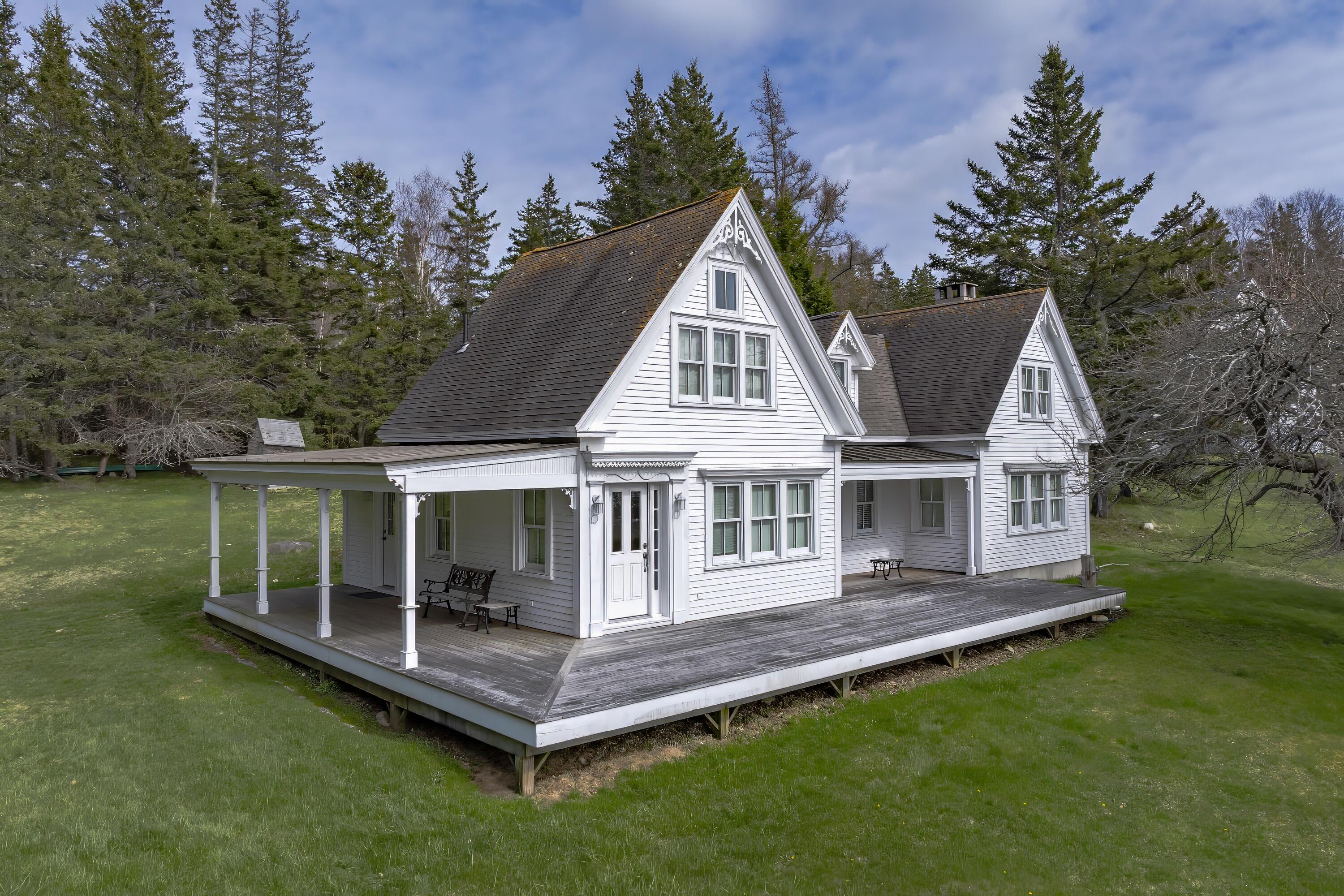 55 Ferry Road Swans Island ME 04685
