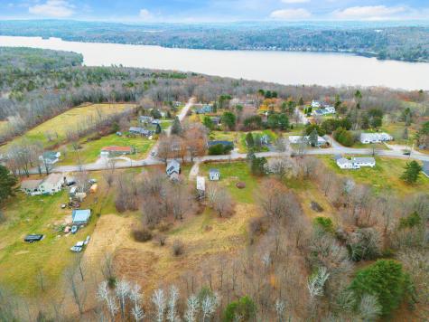 60 Route 41 Winthrop ME 04364