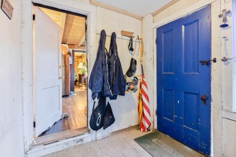 60 Route 41 Winthrop ME 04364