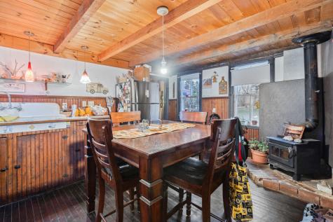 60 Route 41 Winthrop ME 04364