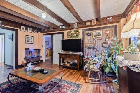 60 Route 41 Winthrop ME 04364