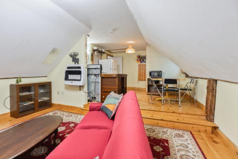 60 Route 41 Winthrop ME 04364