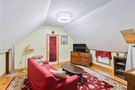 60 Route 41 Winthrop ME 04364