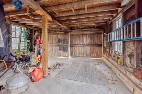 60 Route 41 Winthrop ME 04364