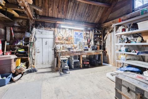 60 Route 41 Winthrop ME 04364